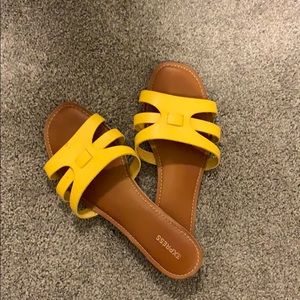 Express sandals